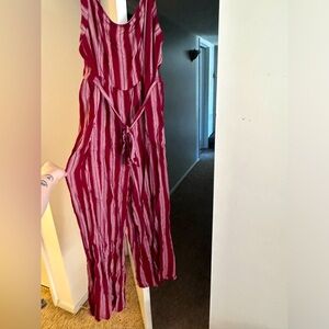 American Eagle pants suit